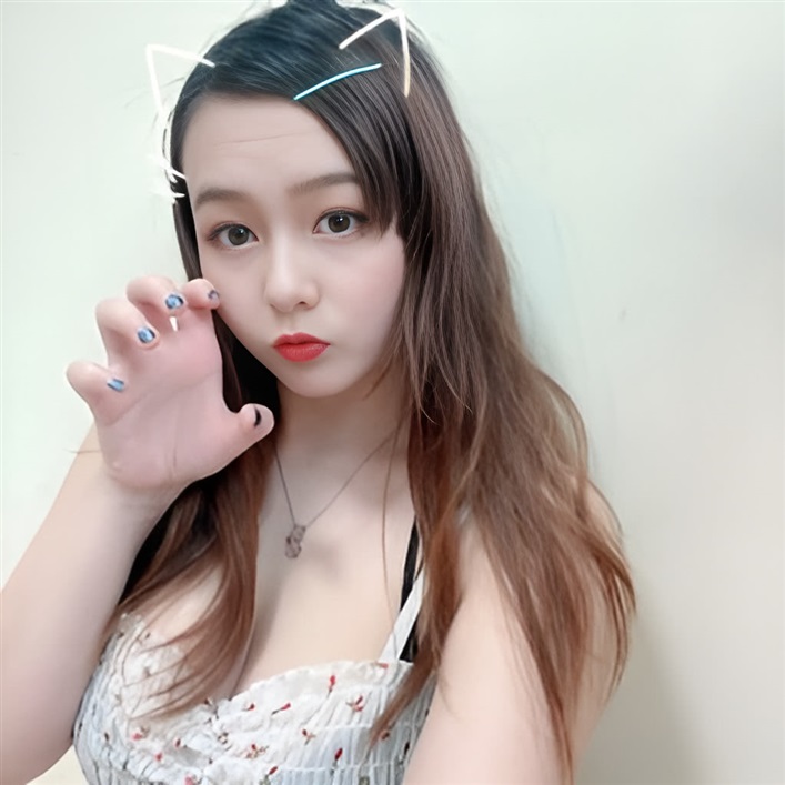 Introduction about "靜璇♥"