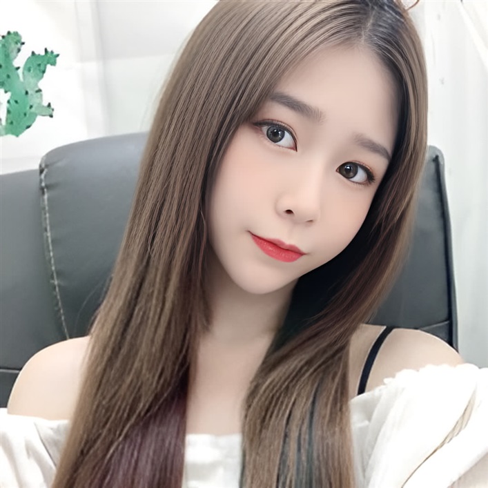 Introduction about "荷和♥️"